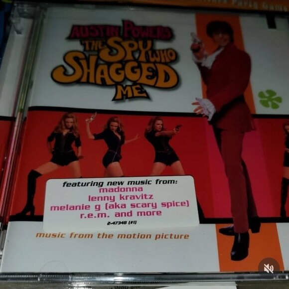 Austin Powers The Spy Who Shagged Me Movie Retailer Unused Backpack w/All Extras - Picture 9 of 10